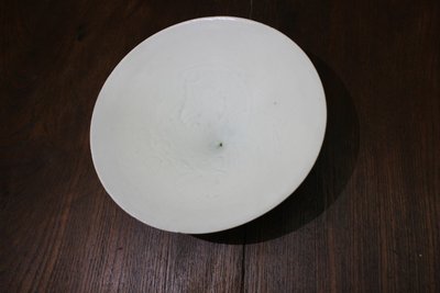 影青釉针挑工刻花斗笠盏