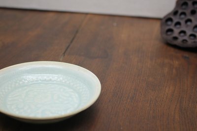 湖田双鱼影青釉盘