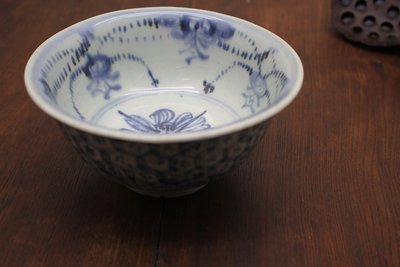 青花宝杵璎珞纹大碗