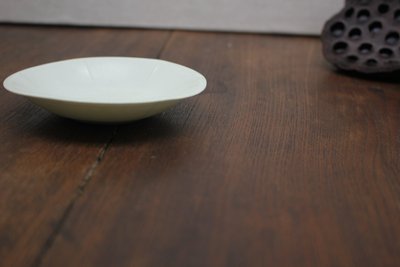 湖田六出筋影青釉盘