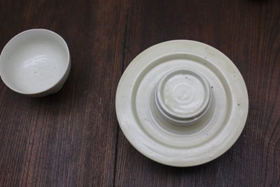影青釉杯盏托套