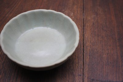 龙泉折段花口洗